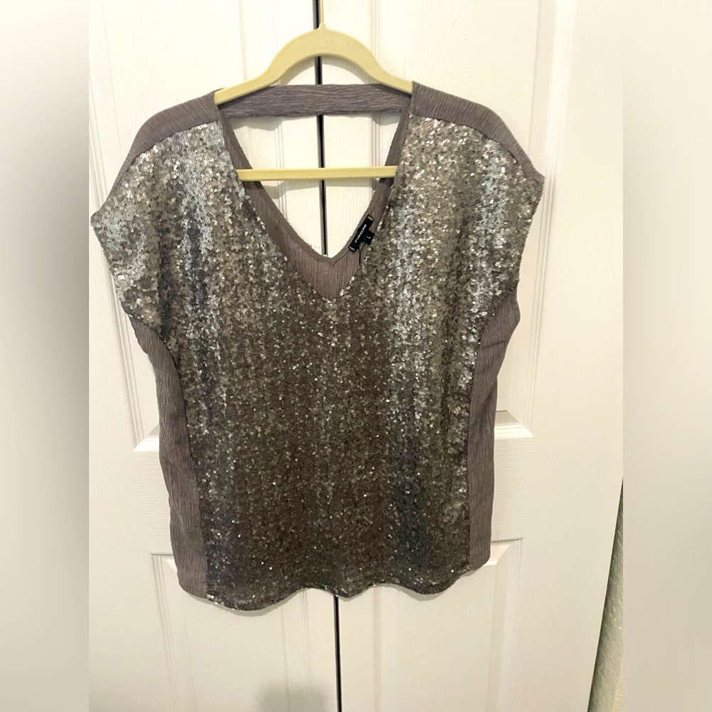 Stella & Dot renegade Metallic sequin top